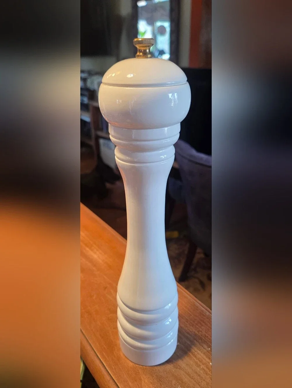 Classic White Lacquered Wooden Salt/Pepper Mill 13